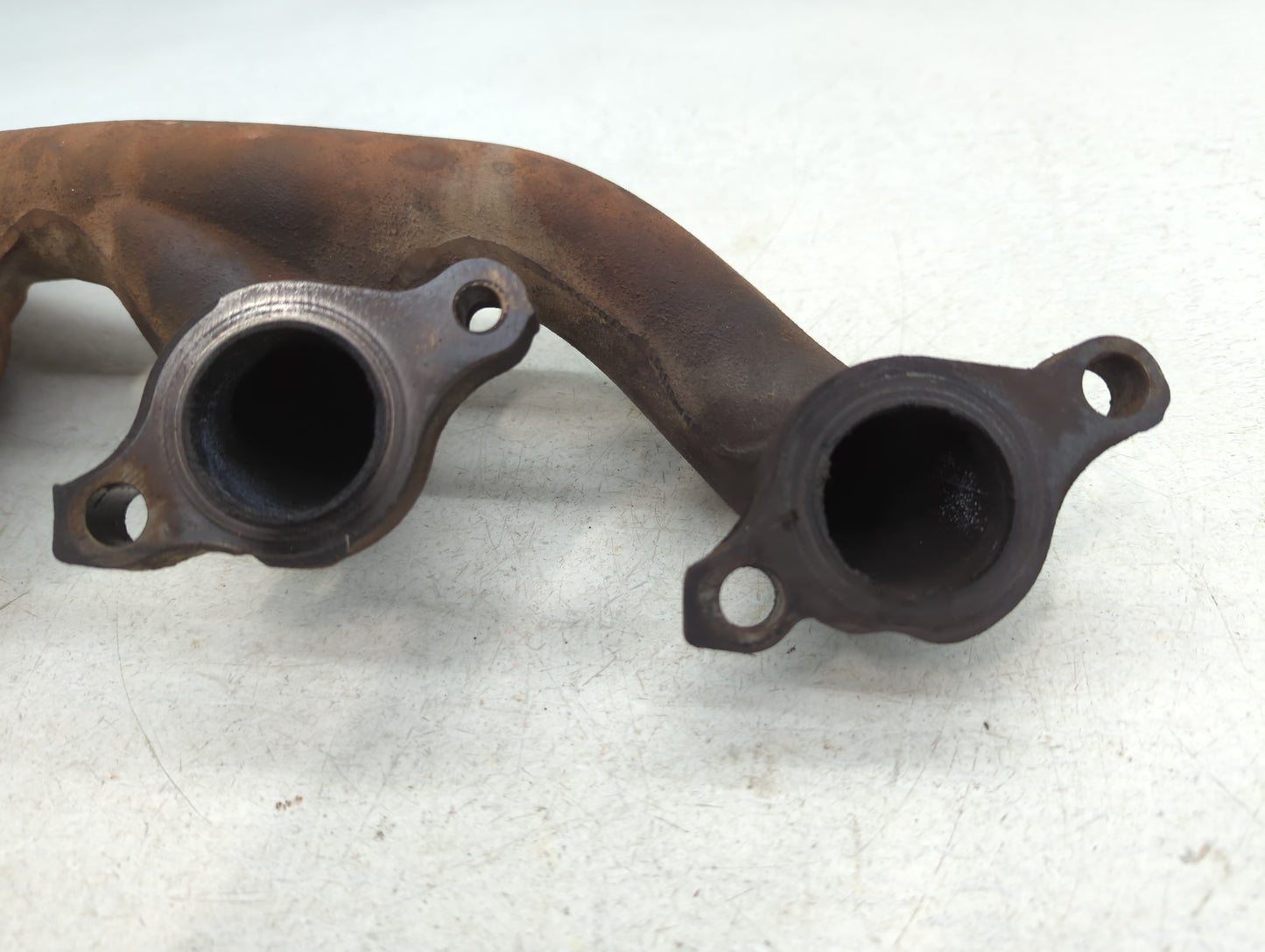 2010 Ford Mustang Turbocharger Exhaust Manifold With Turbo Charger - Oemusedautoparts1.com
