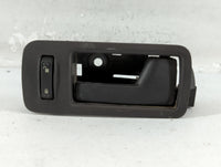 2010 Ford Mustang Passenger Side Front Inside Door Handle Oem Black - Oemusedautoparts1.com