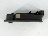 2010 Ford Mustang Passenger Side Front Inside Door Handle Oem Black - Oemusedautoparts1.com