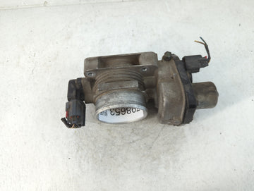 2006-2010 Ford Mustang Throttle Body P/N:070609 9W7E-BA Fits Fits 2004 2005 2006 2007 2008 2009 2010 2011 2012 2013 2014 2015 2016 OEM Used Auto Parts