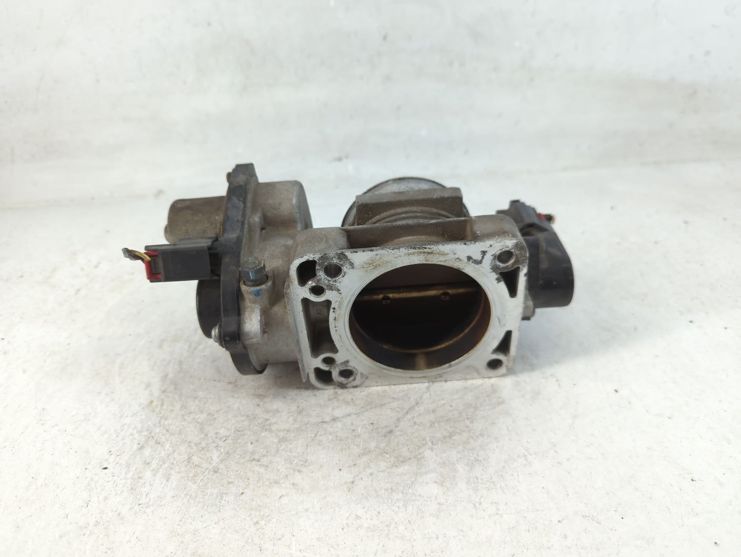 2006-2010 Ford Mustang Throttle Body P/N:070609 9W7E-BA Fits Fits 2004 2005 2006 2007 2008 2009 2010 2011 2012 2013 2014 201