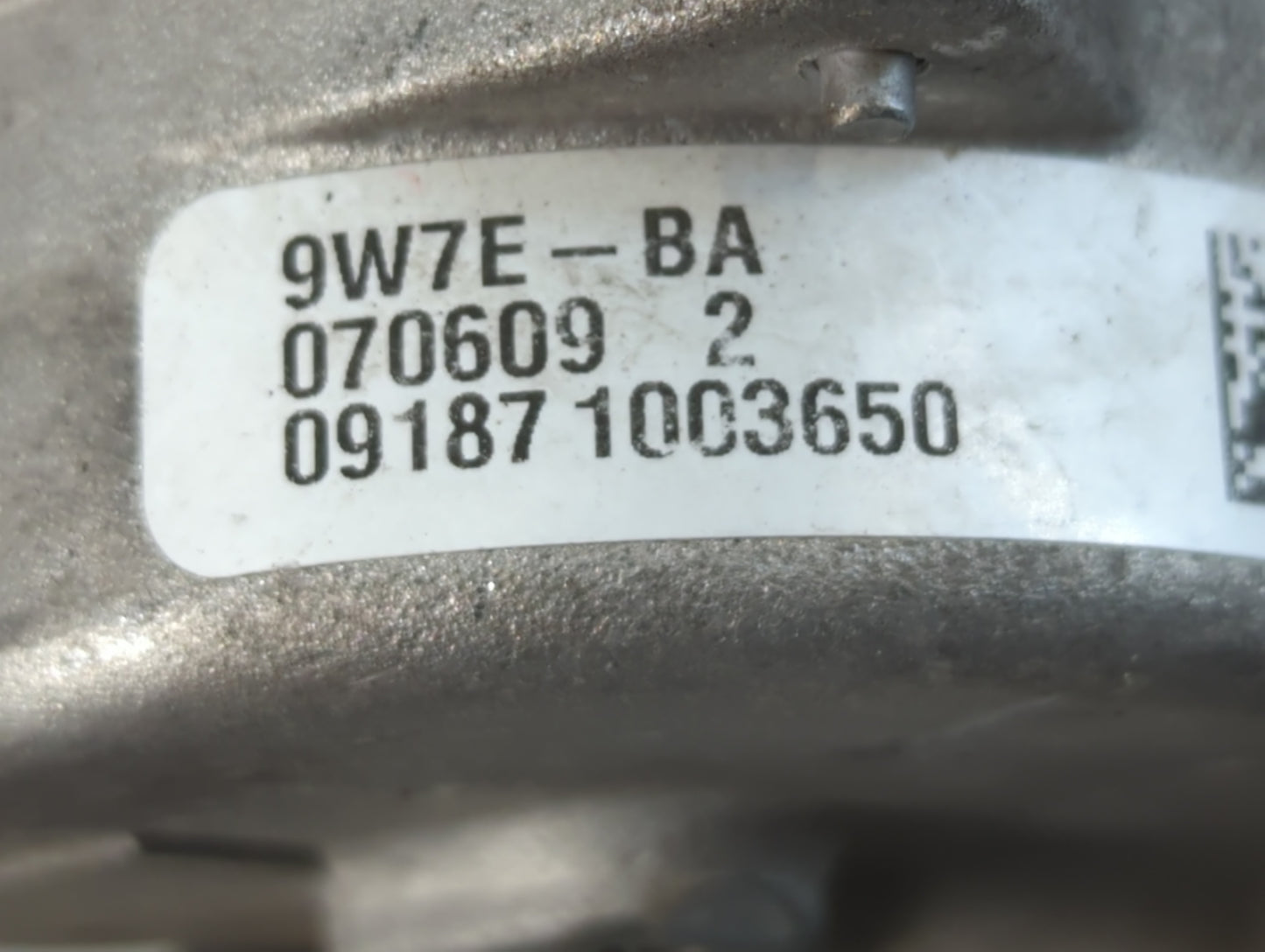 2006-2010 Ford Mustang Throttle Body P/N:070609 9W7E-BA Fits Fits 2004 2005 2006 2007 2008 2009 2010 2011 2012 2013 2014 201