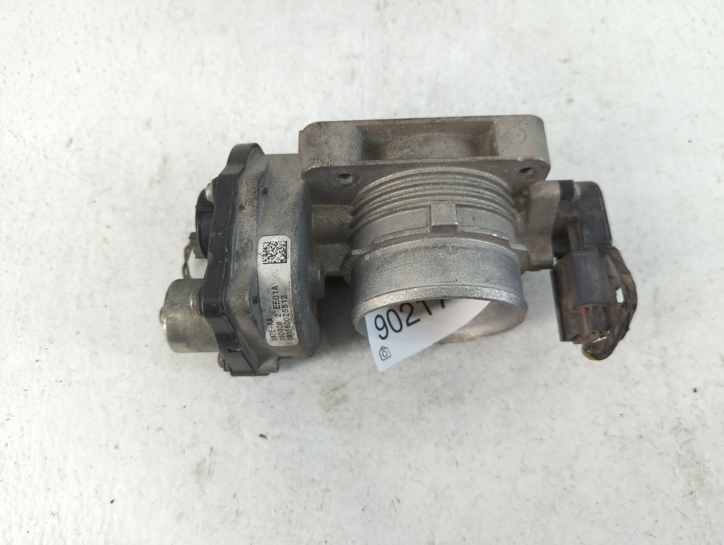 2006-2010 Ford Mustang Throttle Body P/N:9W7E-AA 060408 2 EE01A Fits OEM Used Auto Parts - Oemusedautoparts1.com