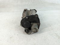 2006-2010 Ford Mustang Throttle Body P/N:9W7E-AA 060408 2 EE01A Fits OEM Used Auto Parts - Oemusedautoparts1.com