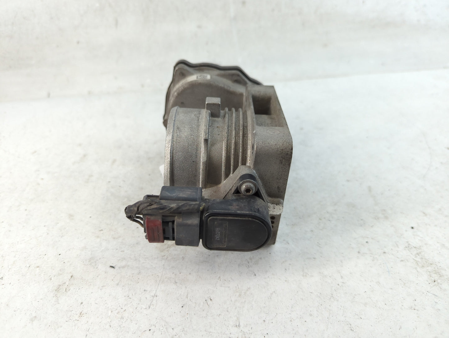 2006-2010 Ford Mustang Throttle Body P/N:9W7E-AA 060408 2 EE01A Fits OEM Used Auto Parts - Oemusedautoparts1.com