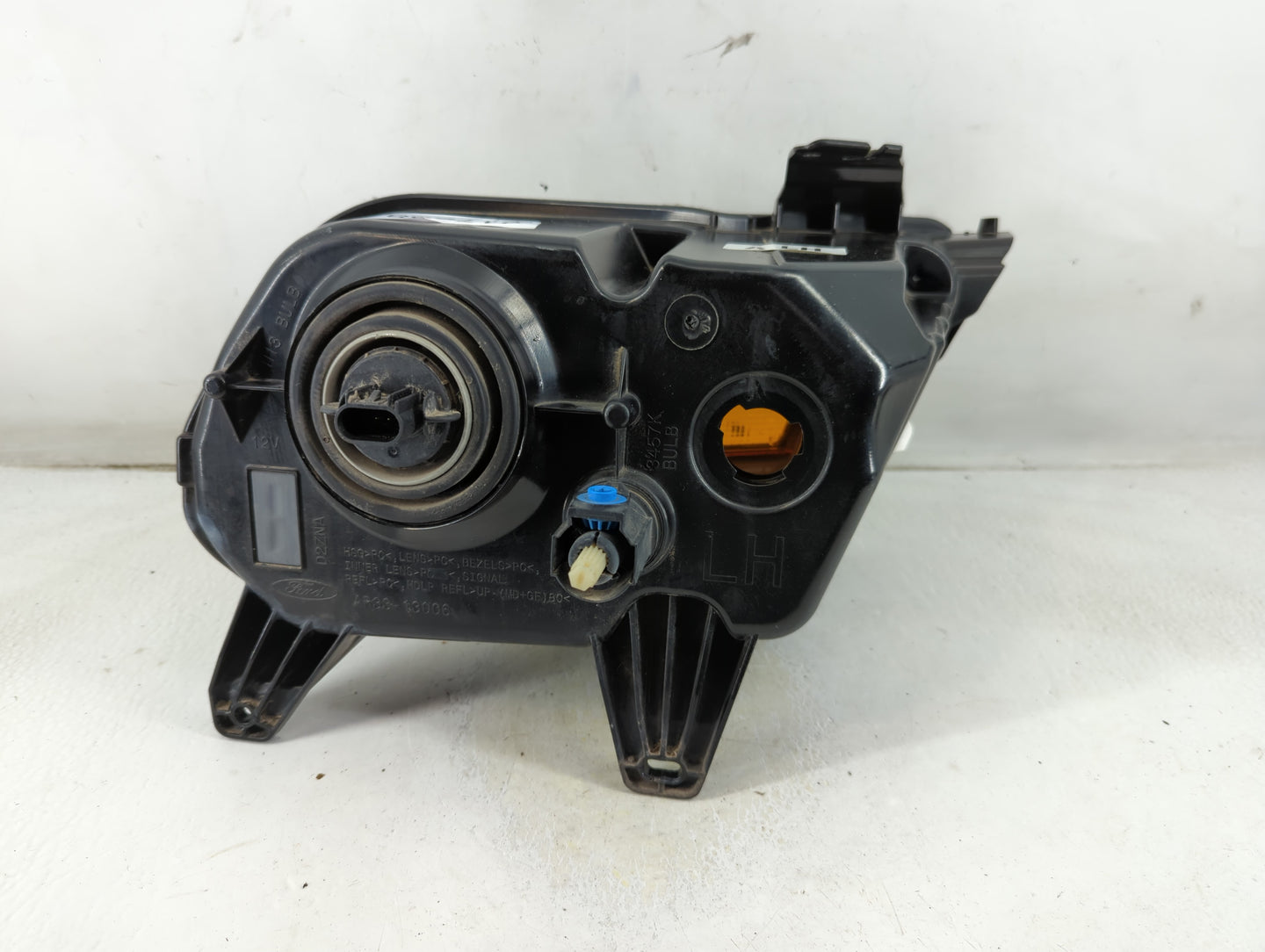 2010-2012 Ford Mustang Driver Left Oem Head Light Headlight Lamp - Oemusedautoparts1.com