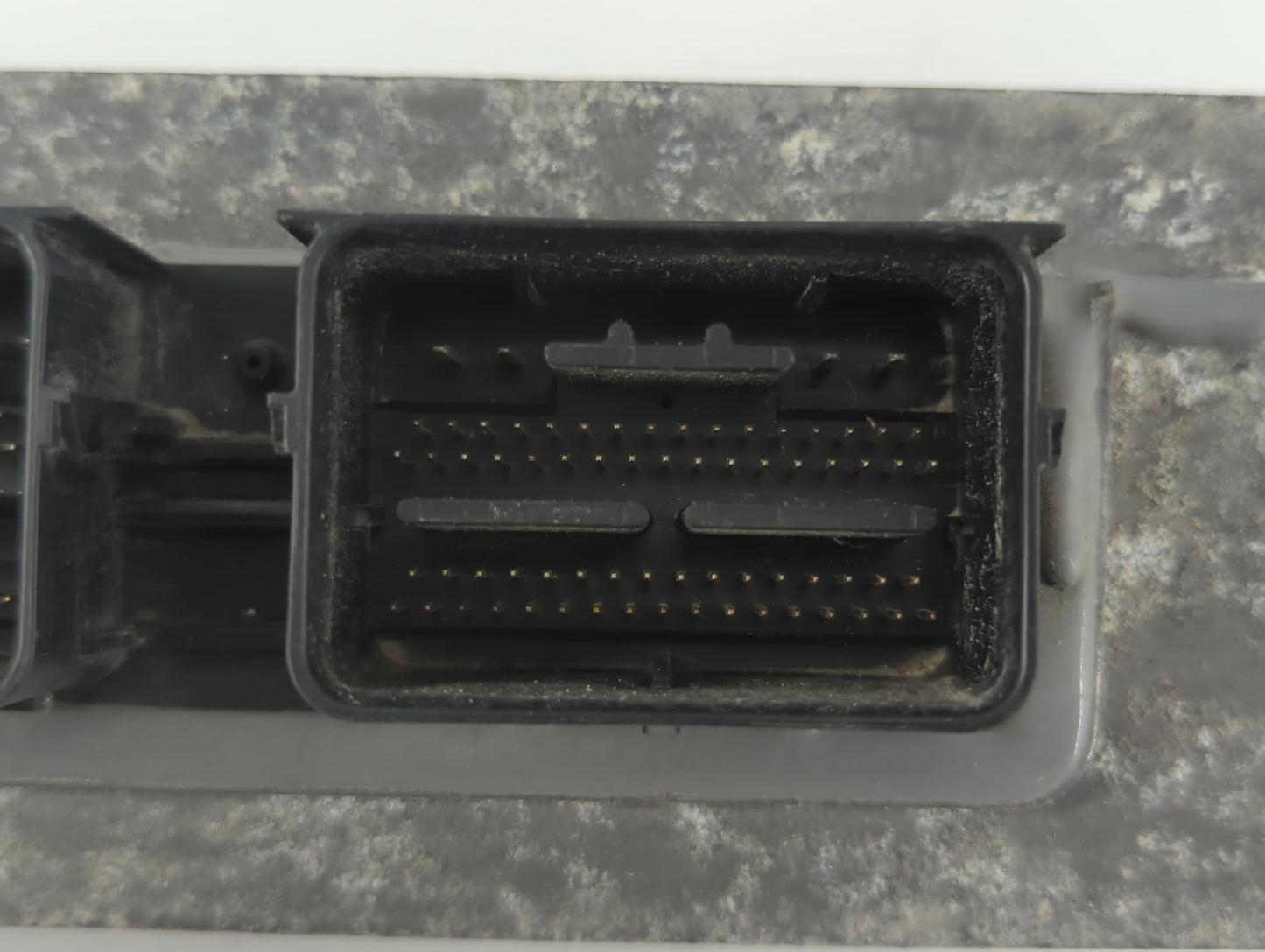 2010 Ford Mustang PCM Engine Control Computer ECU ECM PCU OEM Fits OEM Used Auto Parts - Oemusedautoparts1.com