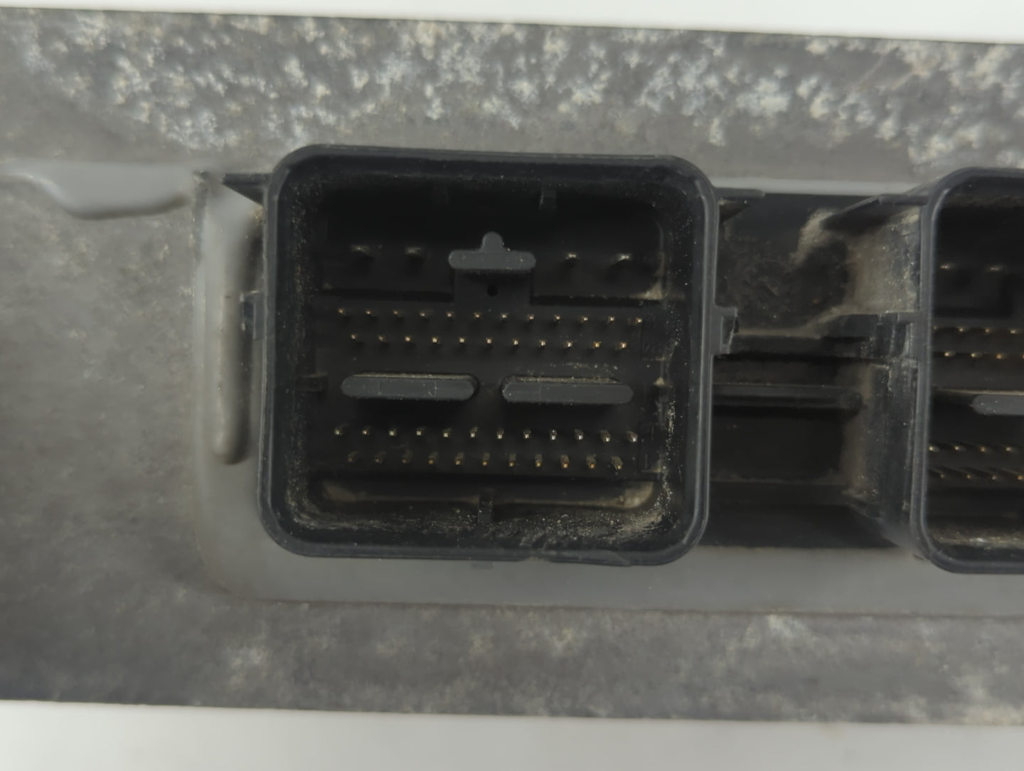 2010 Ford Mustang PCM Engine Control Computer ECU ECM PCU OEM Fits OEM Used Auto Parts - Oemusedautoparts1.com