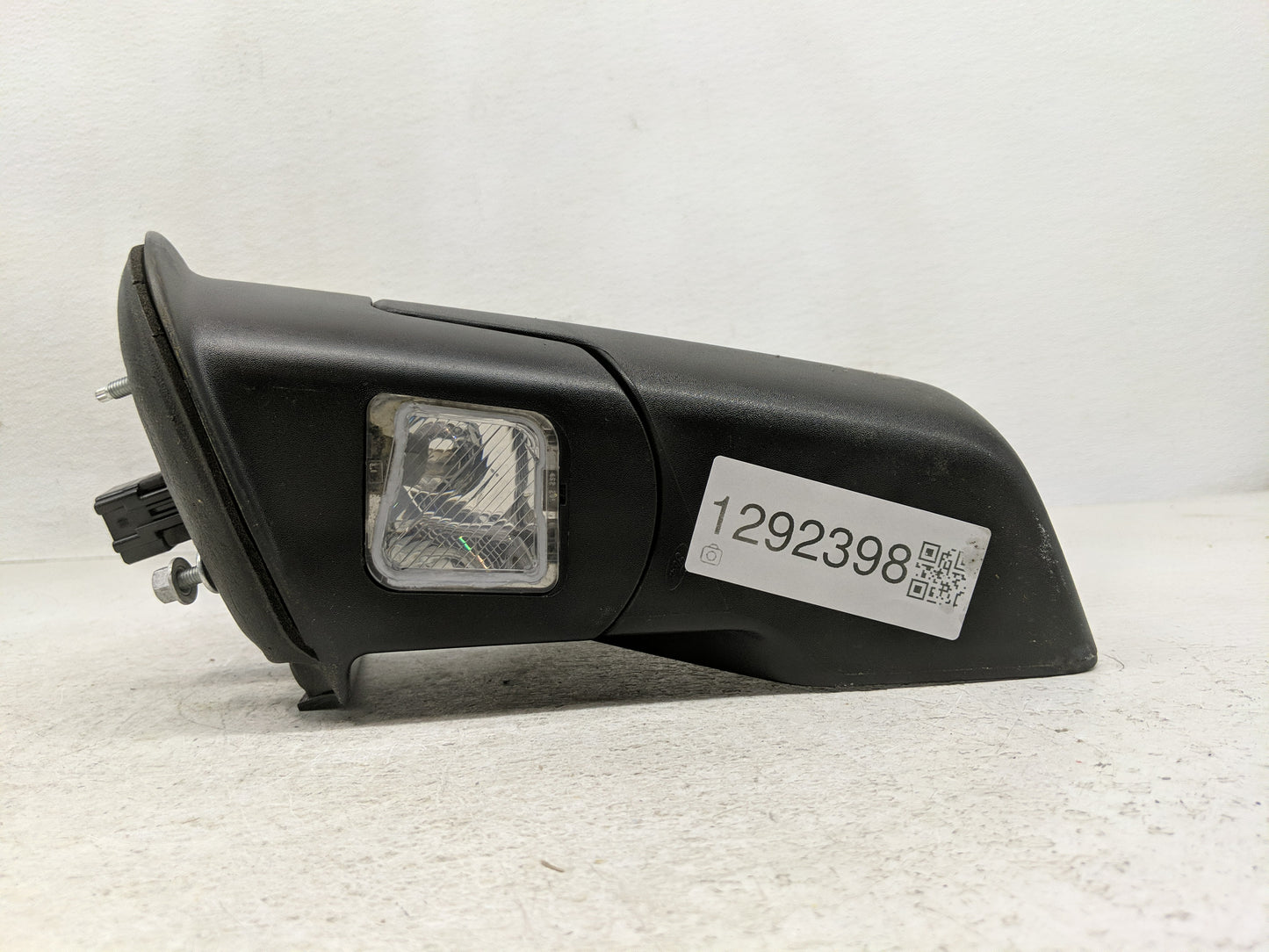 2006-2011 Ford Ranger Driver Side View Mirror - Left Door Mirror OEM Used - Oemusedautoparts1.com