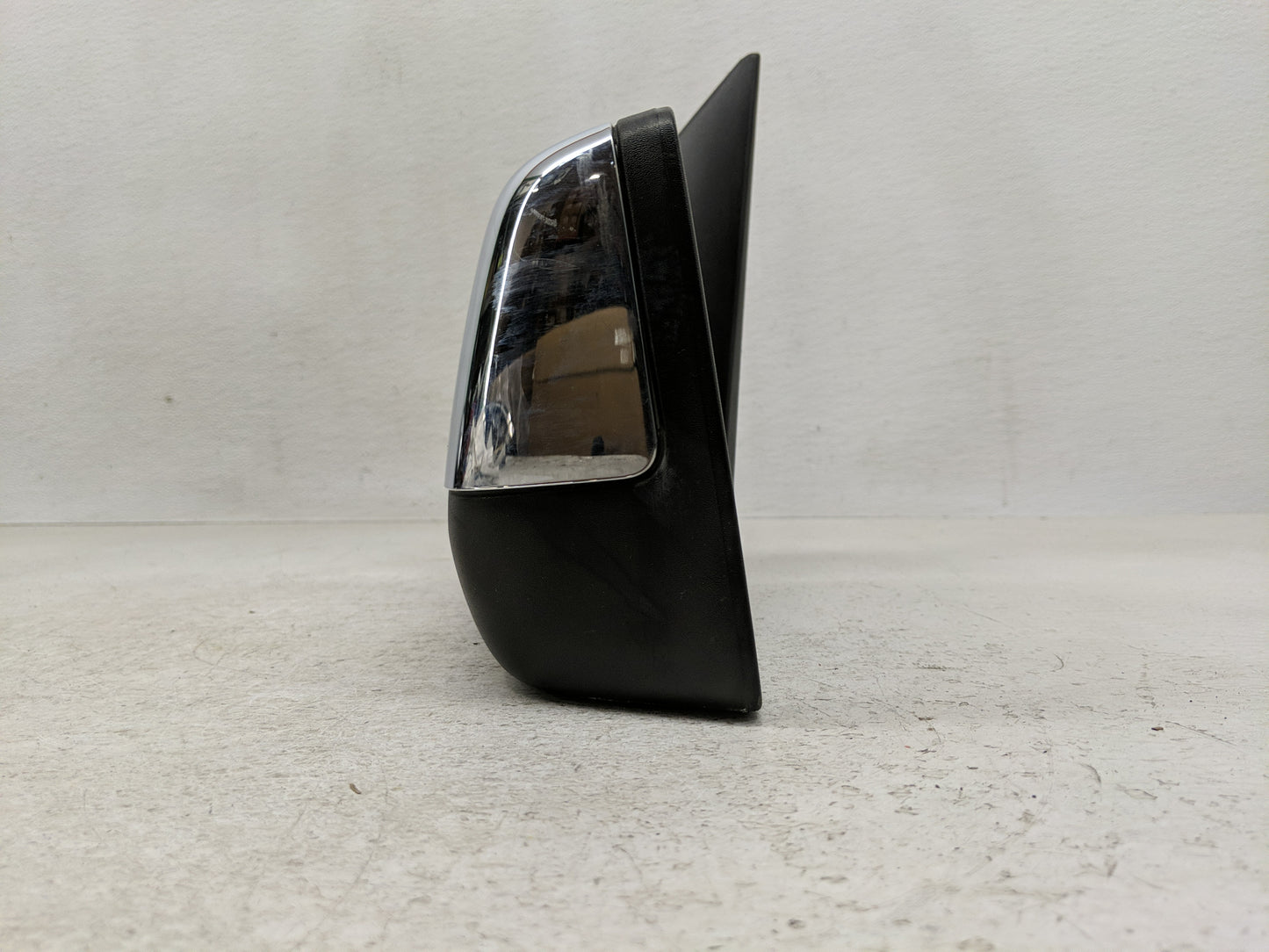 2006-2011 Ford Ranger Driver Side View Mirror - Left Door Mirror OEM Used - Oemusedautoparts1.com