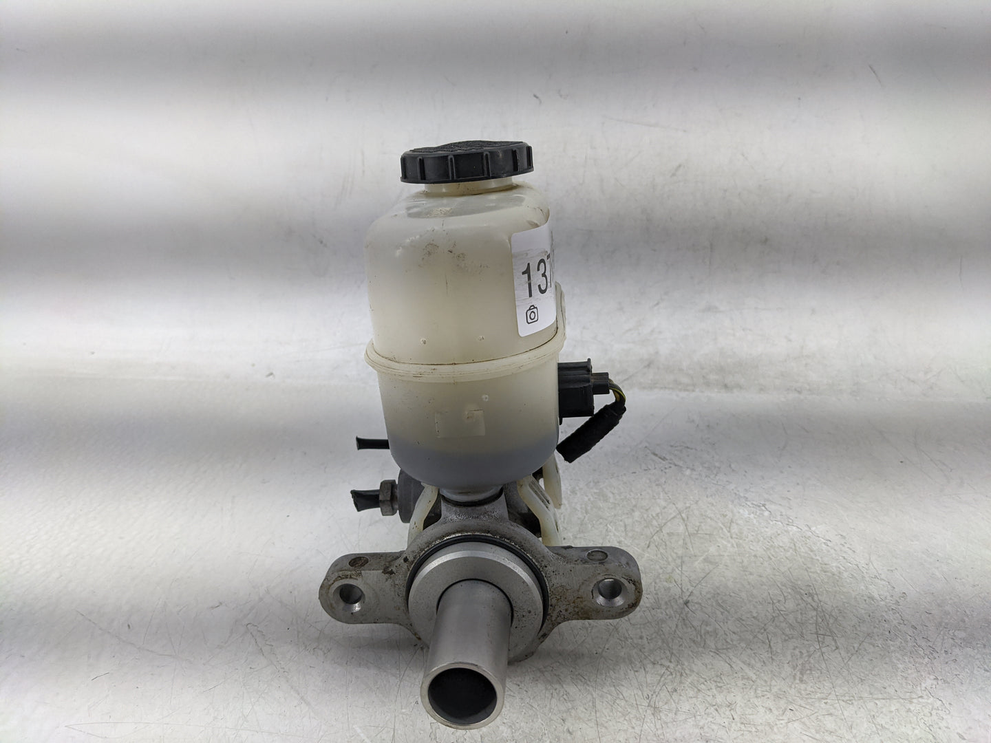 2010-2011 Ford Ranger Brake Master Cylinder - Oemusedautoparts1.com