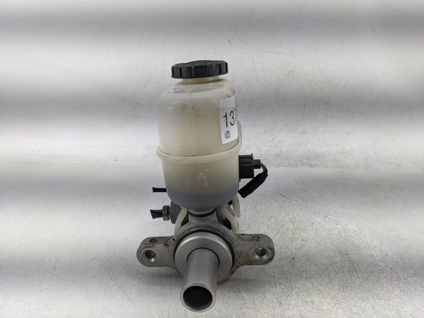 2010-2011 Ford Ranger Brake Master Cylinder - Oemusedautoparts1.com