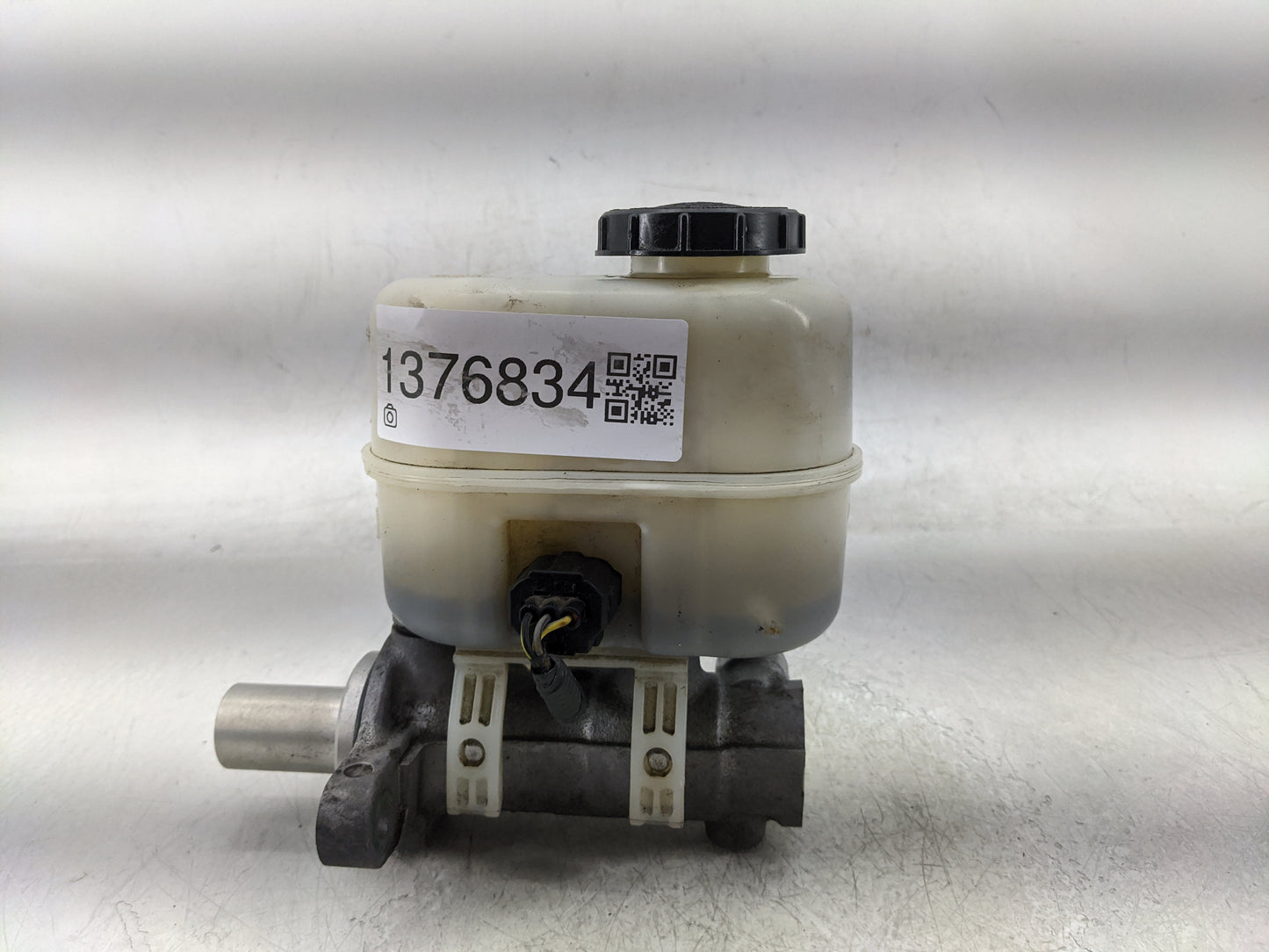 2010-2011 Ford Ranger Brake Master Cylinder - Oemusedautoparts1.com