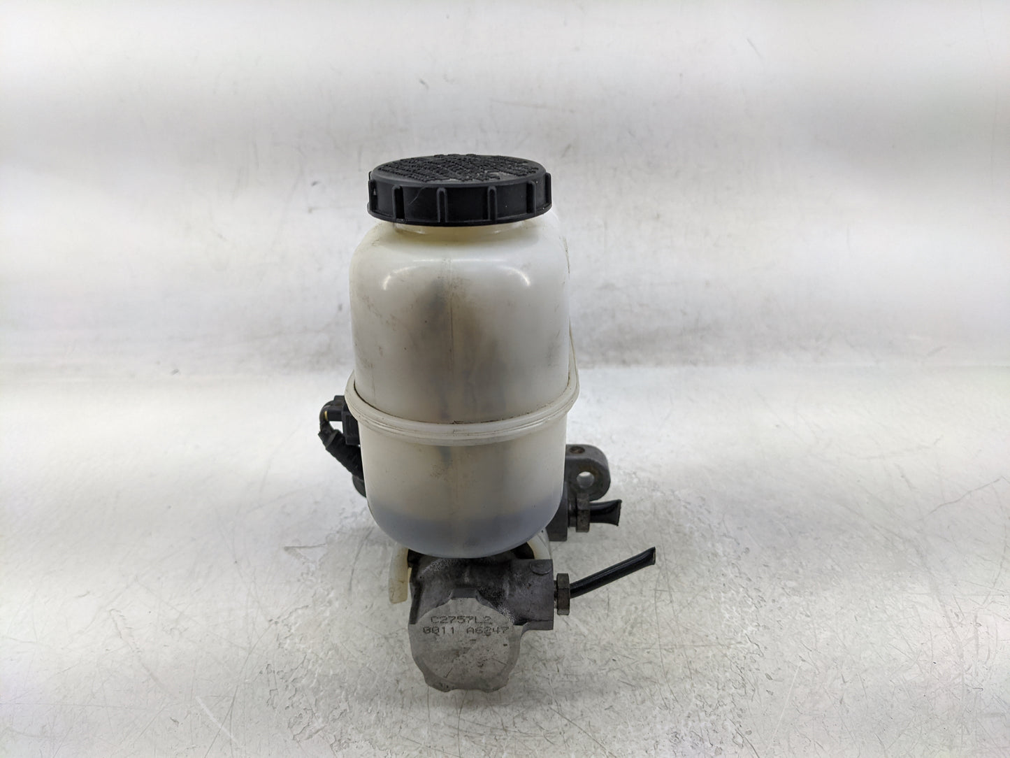 2010-2011 Ford Ranger Brake Master Cylinder - Oemusedautoparts1.com