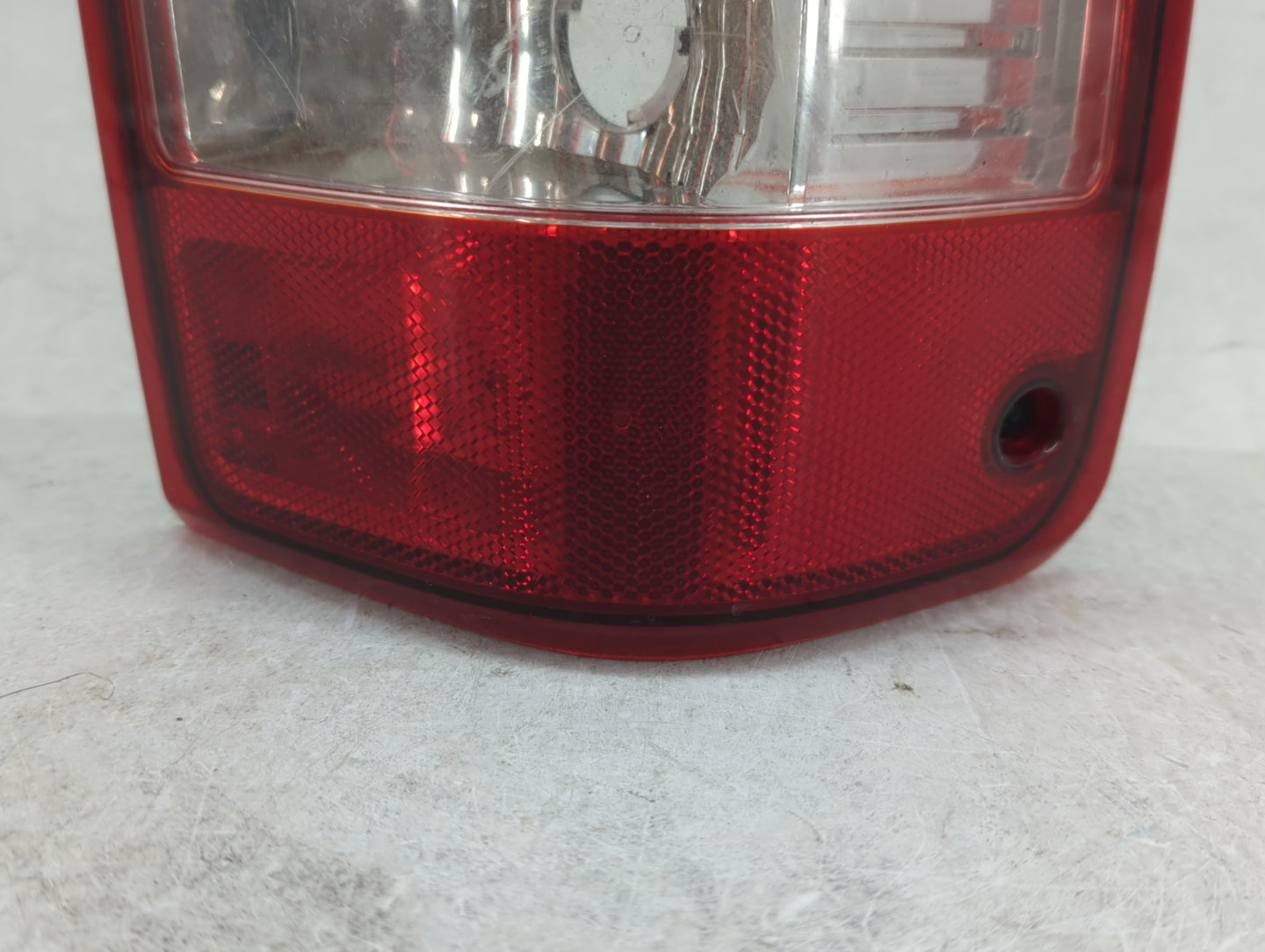2006-2011 Ford Ranger Tail Light Assembly Passenger Right OEM P/N:6L54-13B504-A Fits Fits 2006 2007 2008 2009 2010 2011 OEM 