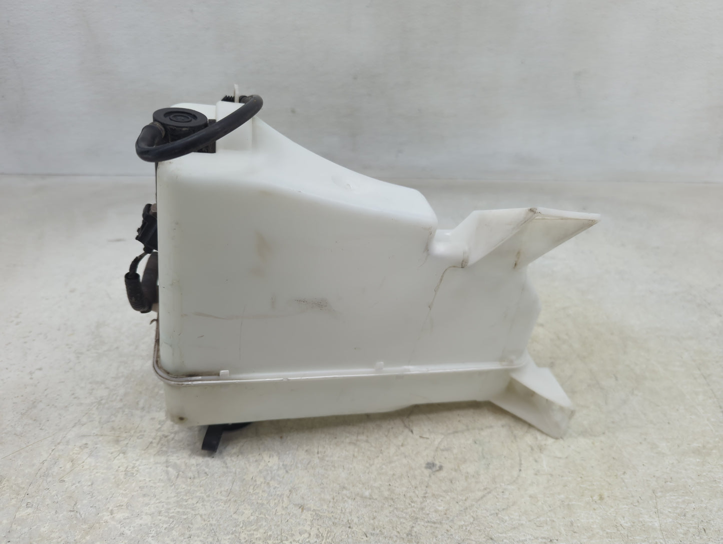 2001-2011 Ford Ranger Windshield Washer Fluid Reservoir Bottle Oem - Oemusedautoparts1.com