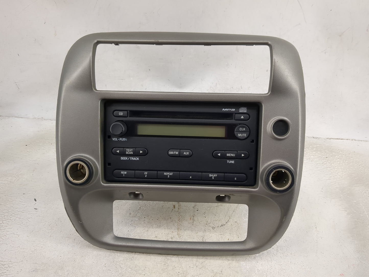 2007-2011 Ford Ranger Radio AM FM Cd Player Receiver Replacement P/N:7L5T-18C869-AC 7L5T18C869AC Fits OEM Used Auto Parts - 