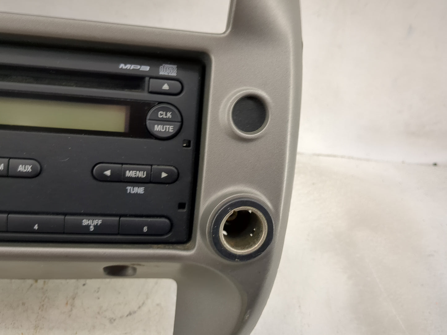 2007-2011 Ford Ranger Radio AM FM Cd Player Receiver Replacement P/N:7L5T-18C869-AC 7L5T18C869AC Fits OEM Used Auto Parts - 