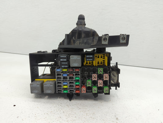 2007-2011 Ford Ranger Fusebox Fuse Box Panel Relay Module P/N:2L5T-14A075-AA 7L5T-14A254-AA Fits Fits 2007 2008 2009 2010 2011 OEM Used Auto Parts