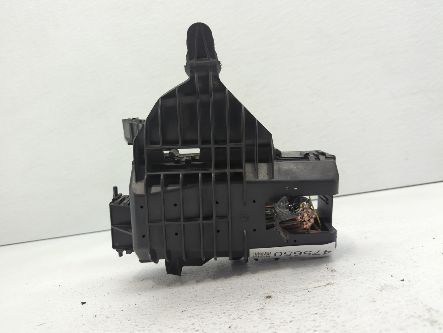 2007-2011 Ford Ranger Fusebox Fuse Box Panel Relay Module P/N:2L5T-14A075-AA 7L5T-14A254-AA Fits Fits 2007 2008 2009 2010 20