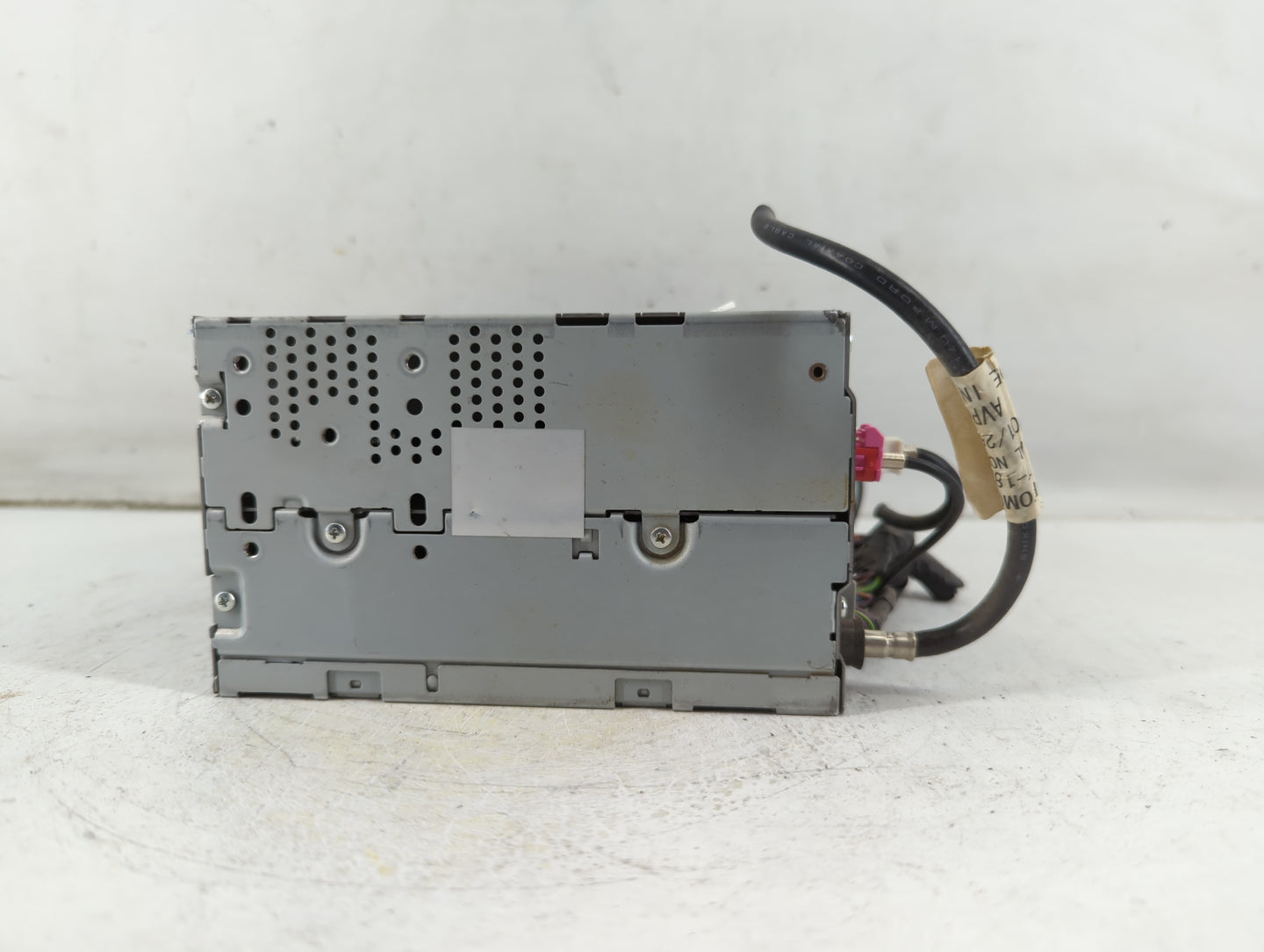 2010-2011 Ford Taurus Radio AM FM Cd Player Receiver Replacement Fits Fits 2010 2011 OEM Used Auto Parts - Oemusedautoparts1
