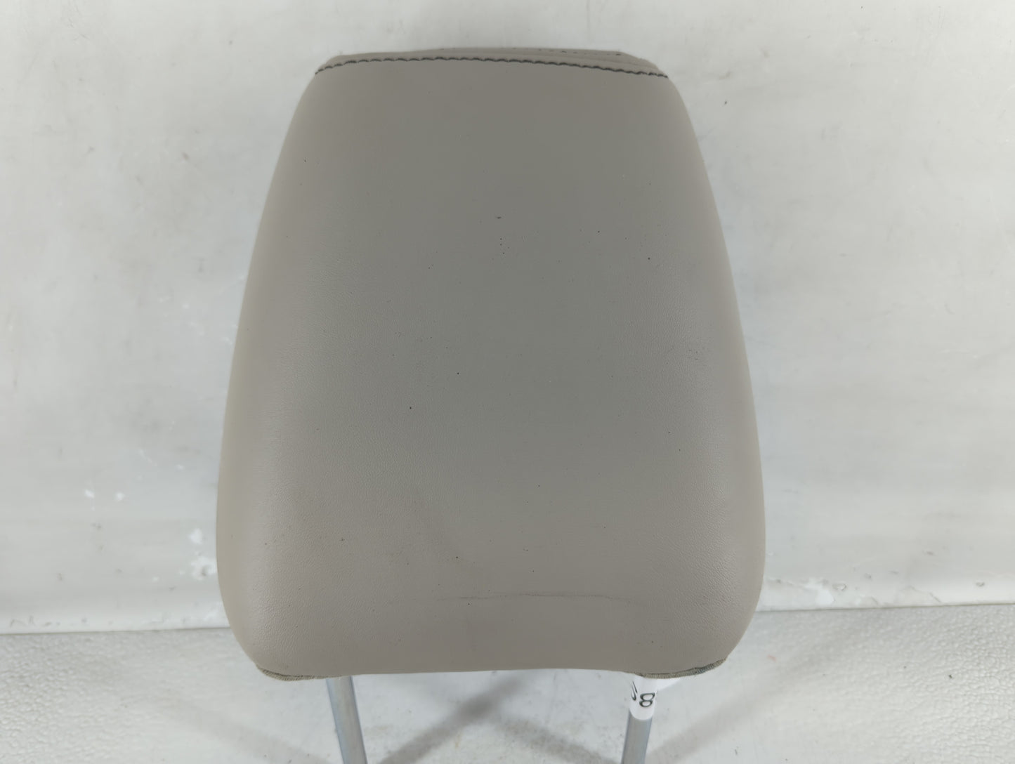 2010-2012 Ford Taurus Headrest Head Rest Front Driver Passenger Seat Fits Fits 2010 2011 2012 OEM Used Auto Parts - Oemuseda