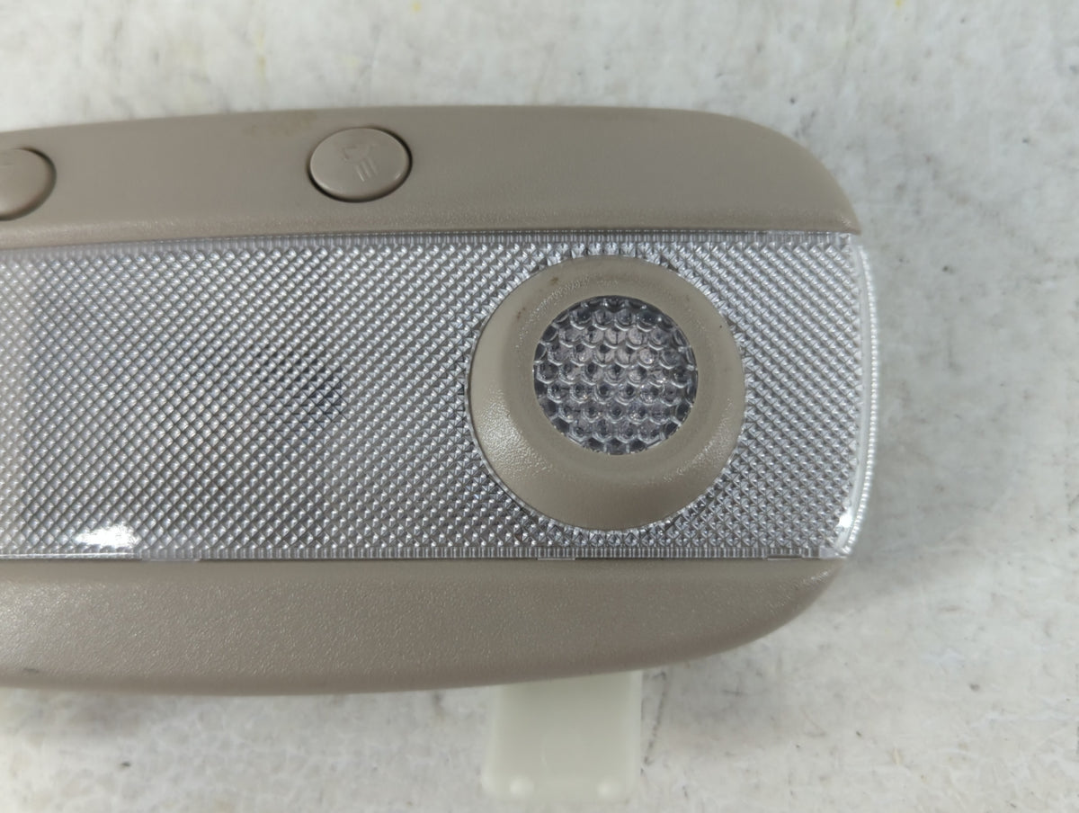 2010 Ford Taurus DOME LIGHT - Oemusedautoparts1.com