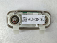 2010 Ford Taurus DOME LIGHT - Oemusedautoparts1.com