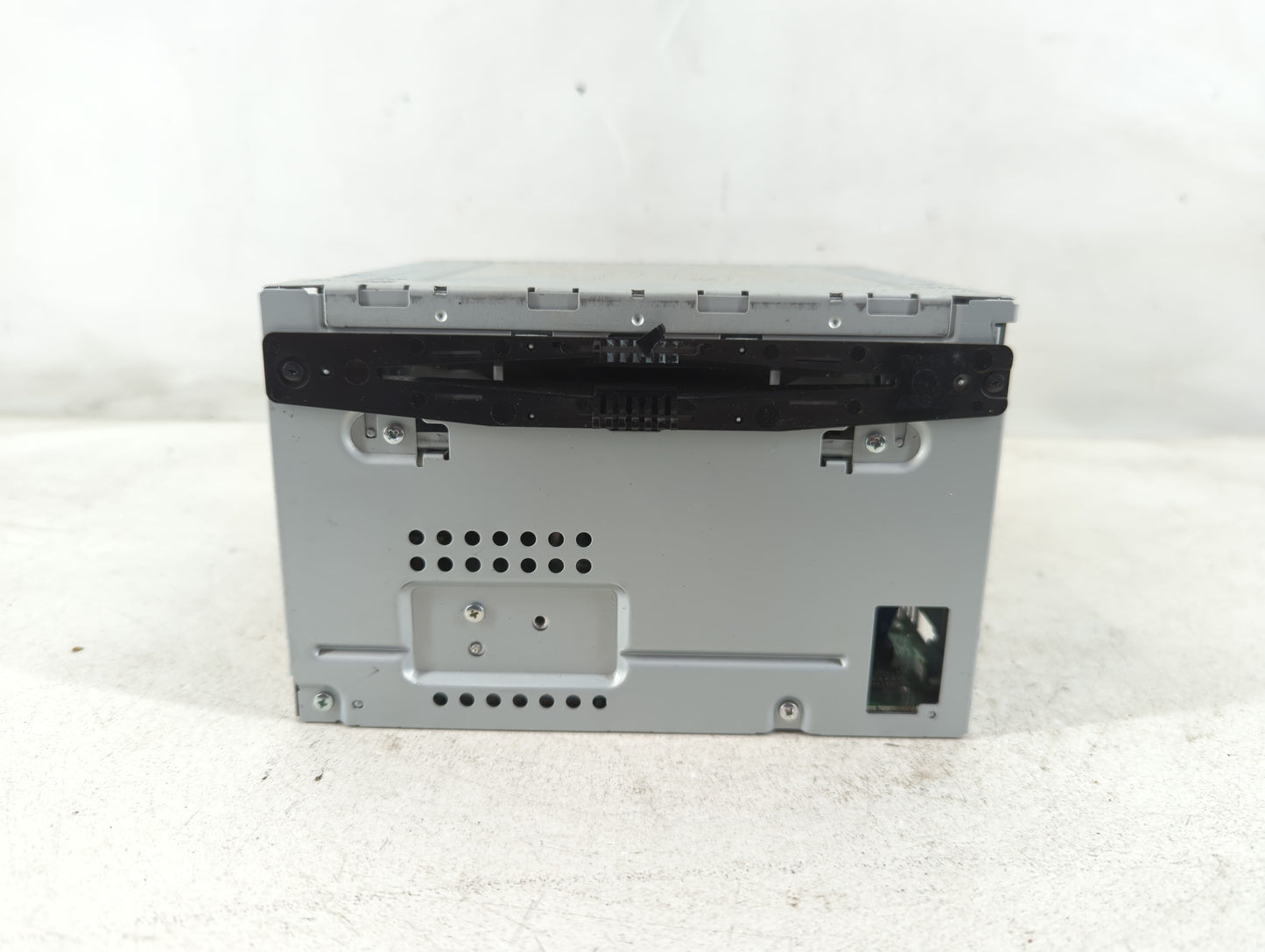 2010 Ford Taurus Radio AM FM Cd Player Receiver Replacement P/N:AG1T-19C157-AG Fits OEM Used Auto Parts - Oemusedautoparts1.