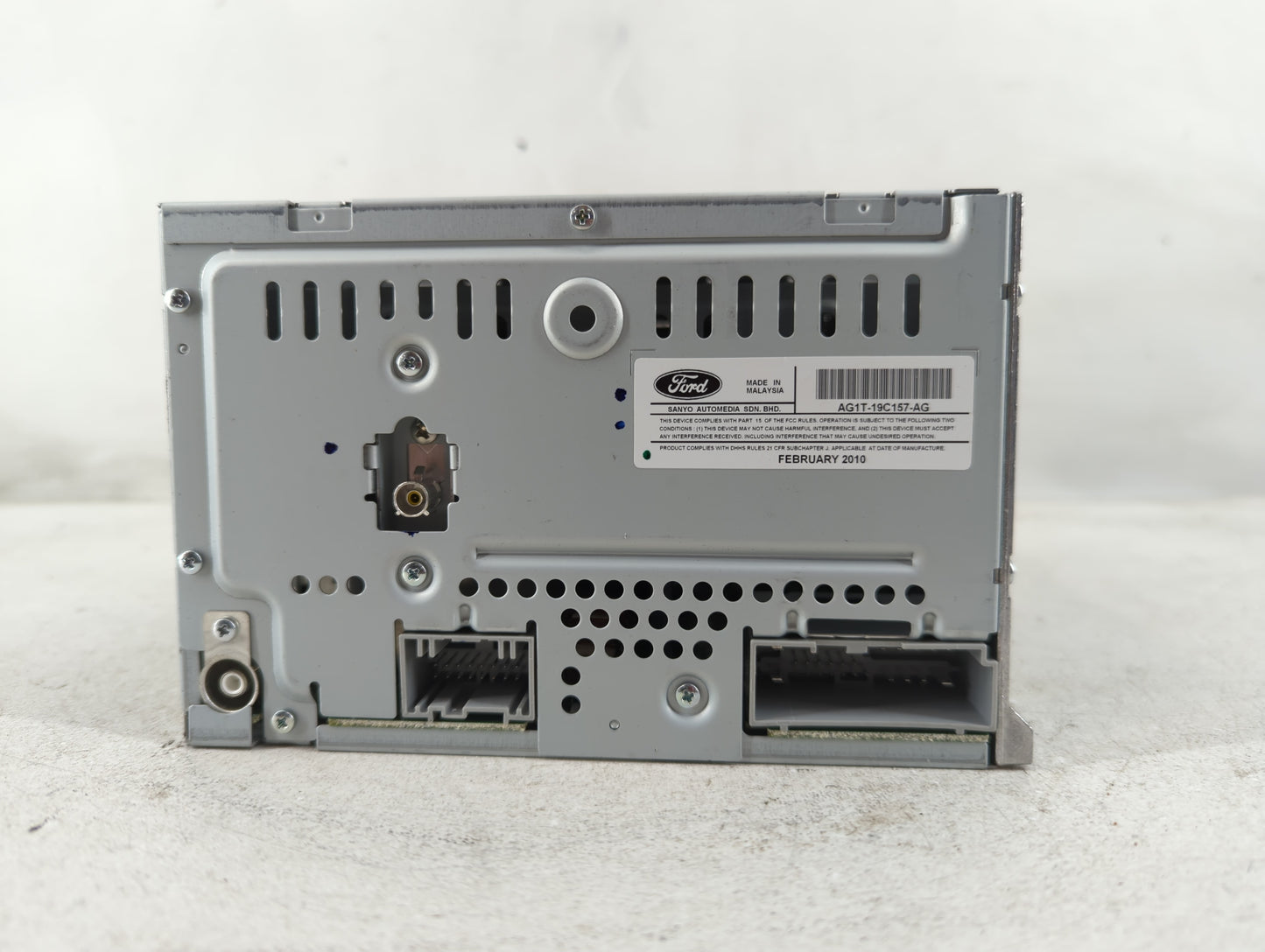 2010 Ford Taurus Radio AM FM Cd Player Receiver Replacement P/N:AG1T-19C157-AG Fits OEM Used Auto Parts - Oemusedautoparts1.
