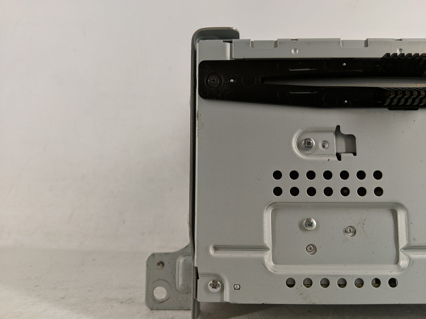 2010 Ford Taurus Radio AM FM Cd Player Receiver Replacement P/N:AG1T-19C159-AG Fits OEM Used Auto Parts - Oemusedautoparts1.