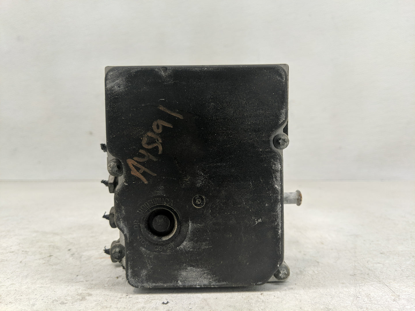 2010-2012 Ford Taurus ABS Pump Control Module Replacement Fits Fits 2010 2011 2012 OEM Used Auto Parts - Oemusedautoparts1.c