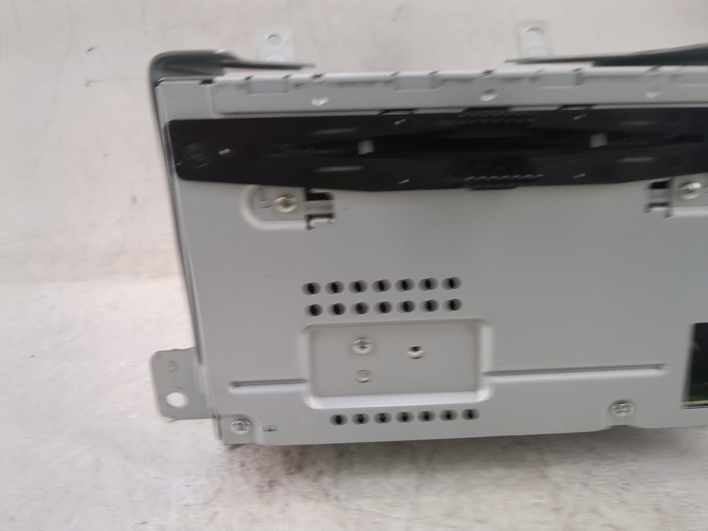 2010 Ford Taurus Radio AM FM Cd Player Receiver Replacement P/N:AG1T-19C157-AG Fits OEM Used Auto Parts - Oemusedautoparts1.