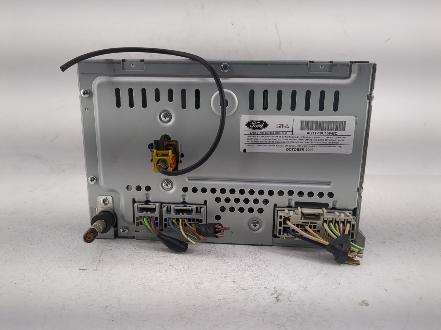2010 Ford Taurus Radio AM FM Cd Player Receiver Replacement P/N:AG1T-19C159-BD Fits OEM Used Auto Parts - Oemusedautoparts1.