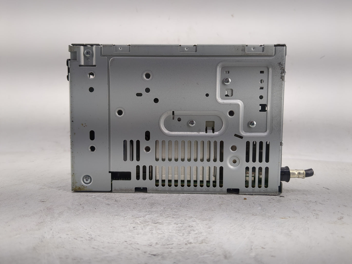 2010 Ford Taurus Radio AM FM Cd Player Receiver Replacement P/N:AG1T-19C157-AF Fits OEM Used Auto Parts - Oemusedautoparts1.