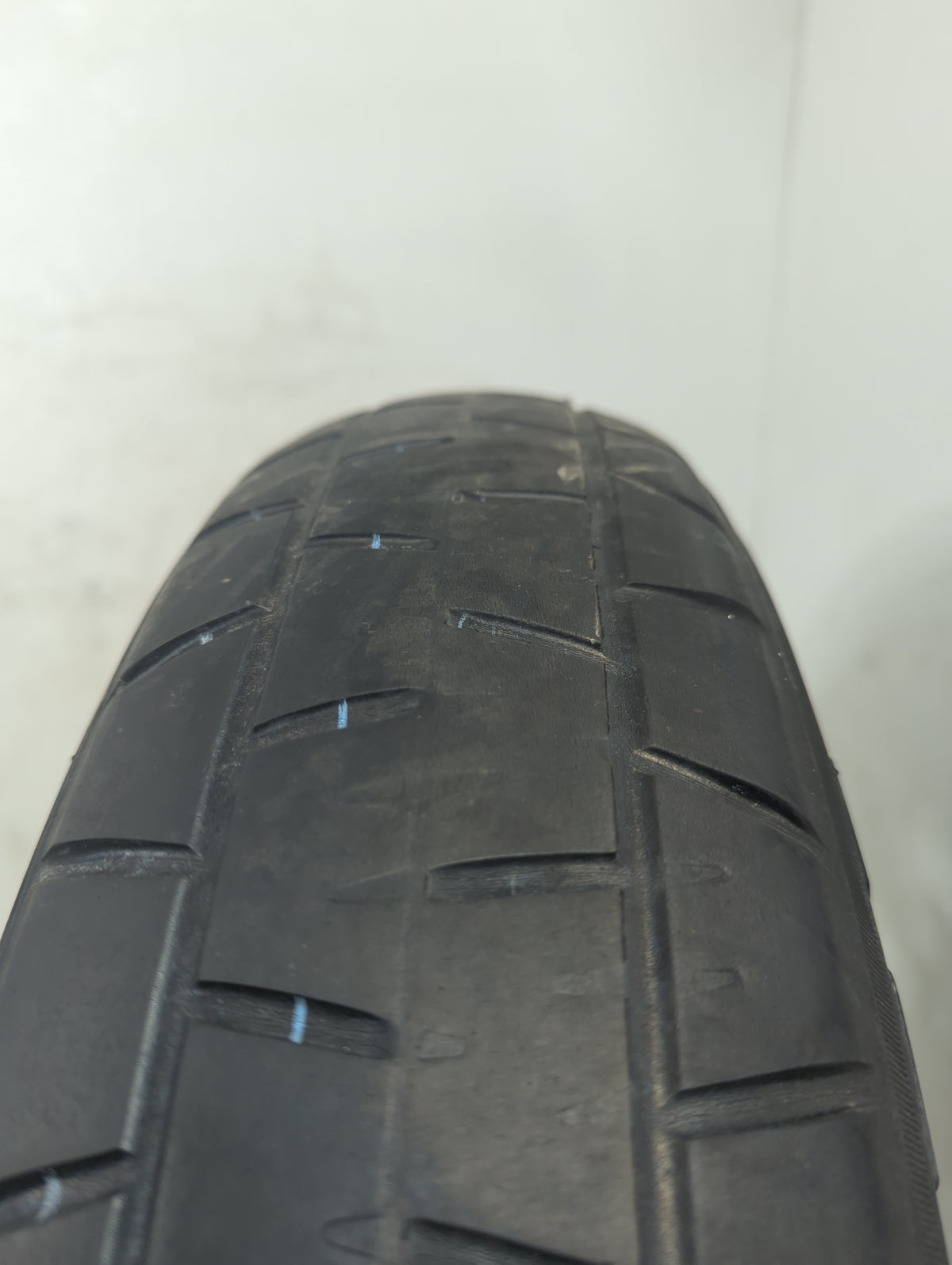 2008-2019 Ford Taurus Spare Donut Tire Wheel Rim Oem 1351835 - Oemusedautoparts1.com