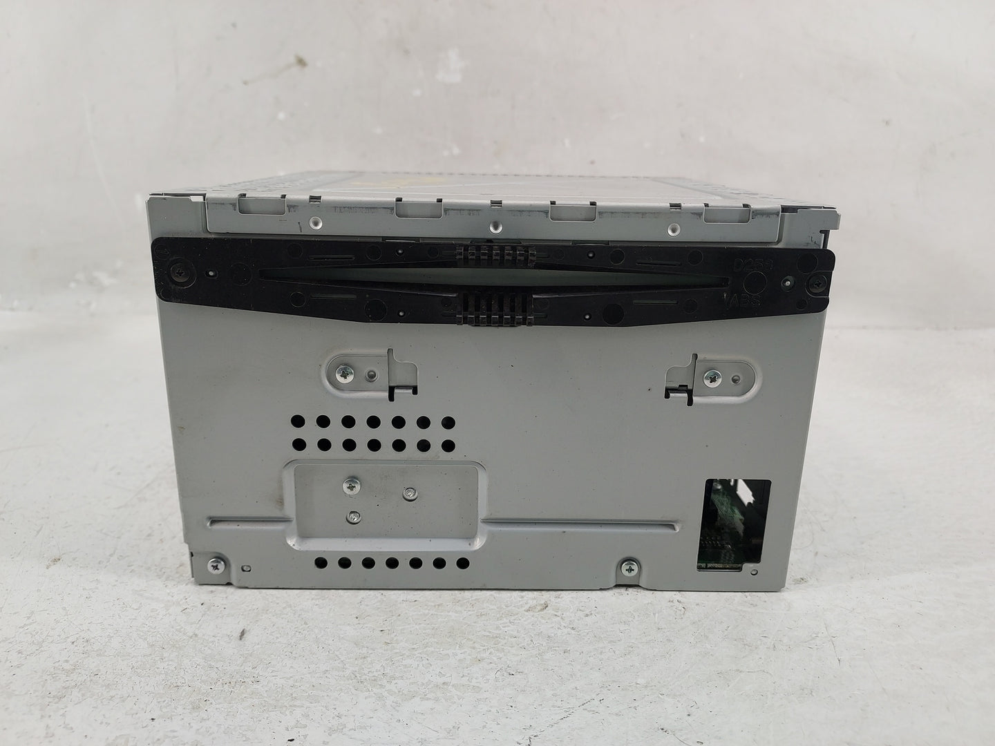 2010 Ford Taurus Radio AM FM Cd Player Receiver Replacement P/N:AG1T-19C159-AF Fits OEM Used Auto Parts - Oemusedautoparts1.