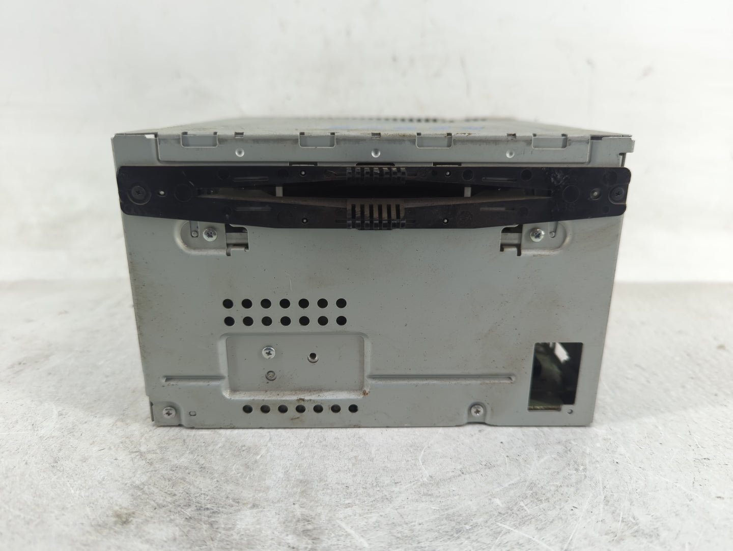 2010 Ford Taurus Radio AM FM Cd Player Receiver Replacement P/N:AG1T-19C157-AG Fits OEM Used Auto Parts - Oemusedautoparts1.