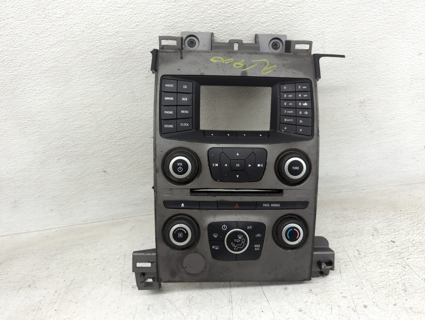 2010-2012 Ford Taurus Radio AM FM Cd Player Receiver Replacement P/N:EG1T-18A802-FB Fits Fits 2010 2011 2012 OEM Used Auto P