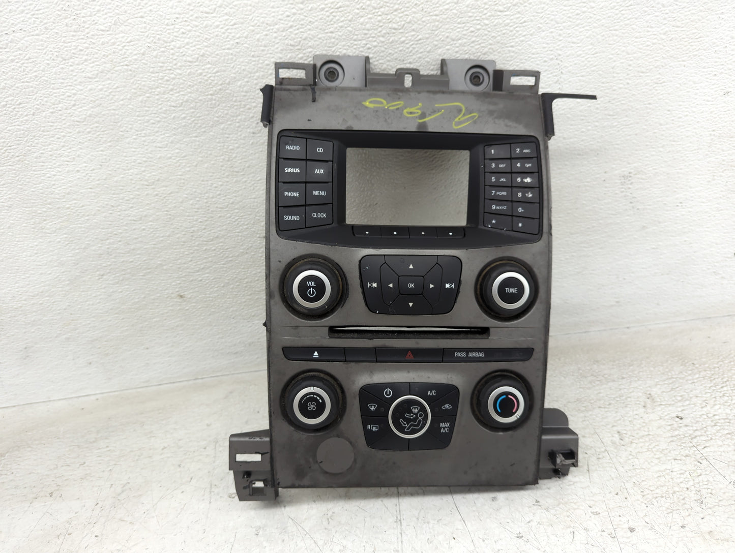 2010-2012 Ford Taurus Radio AM FM Cd Player Receiver Replacement P/N:EG1T-18A802-FB Fits Fits 2010 2011 2012 OEM Used Auto P