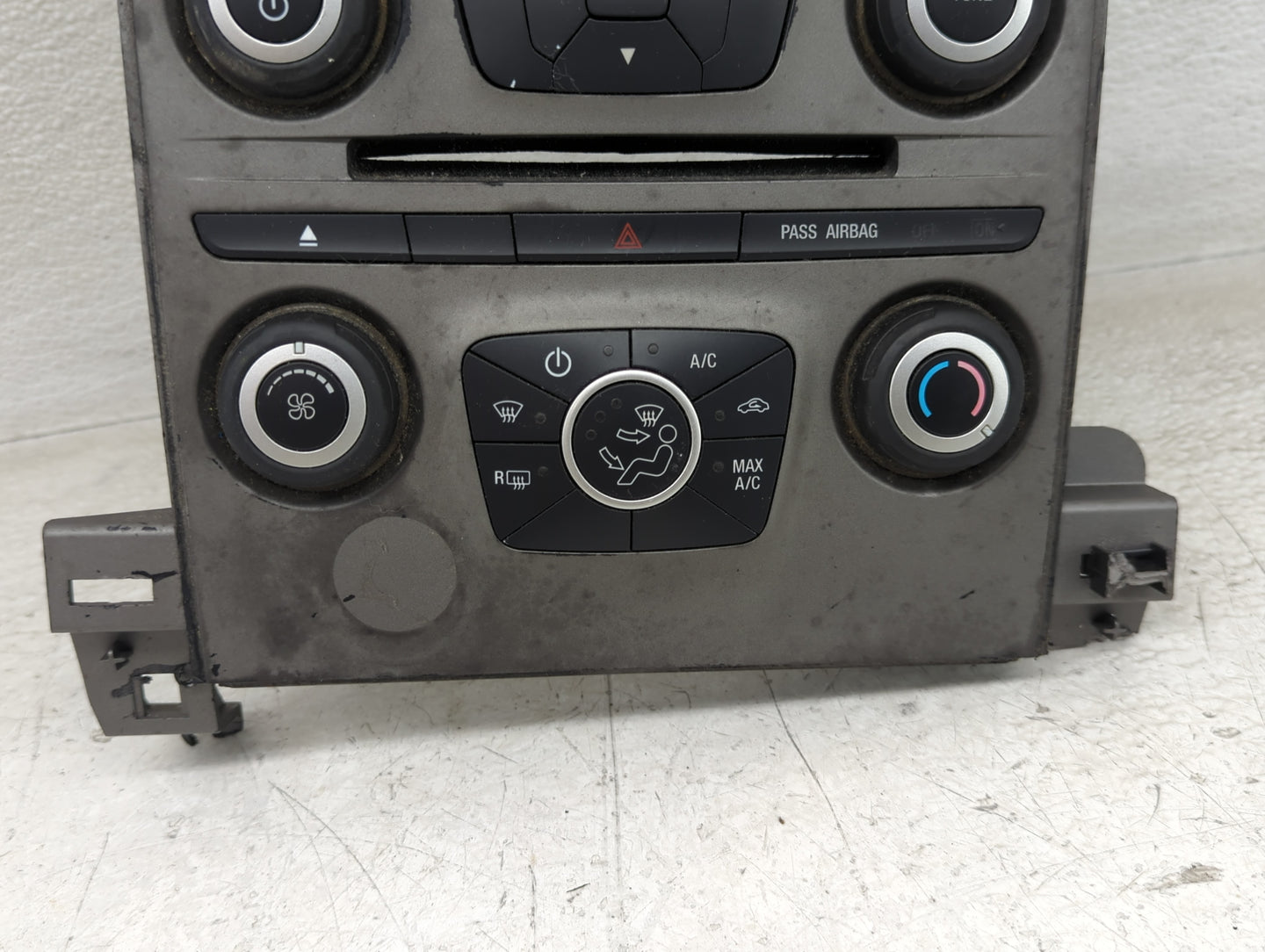 2010-2012 Ford Taurus Radio AM FM Cd Player Receiver Replacement P/N:EG1T-18A802-FB Fits Fits 2010 2011 2012 OEM Used Auto P
