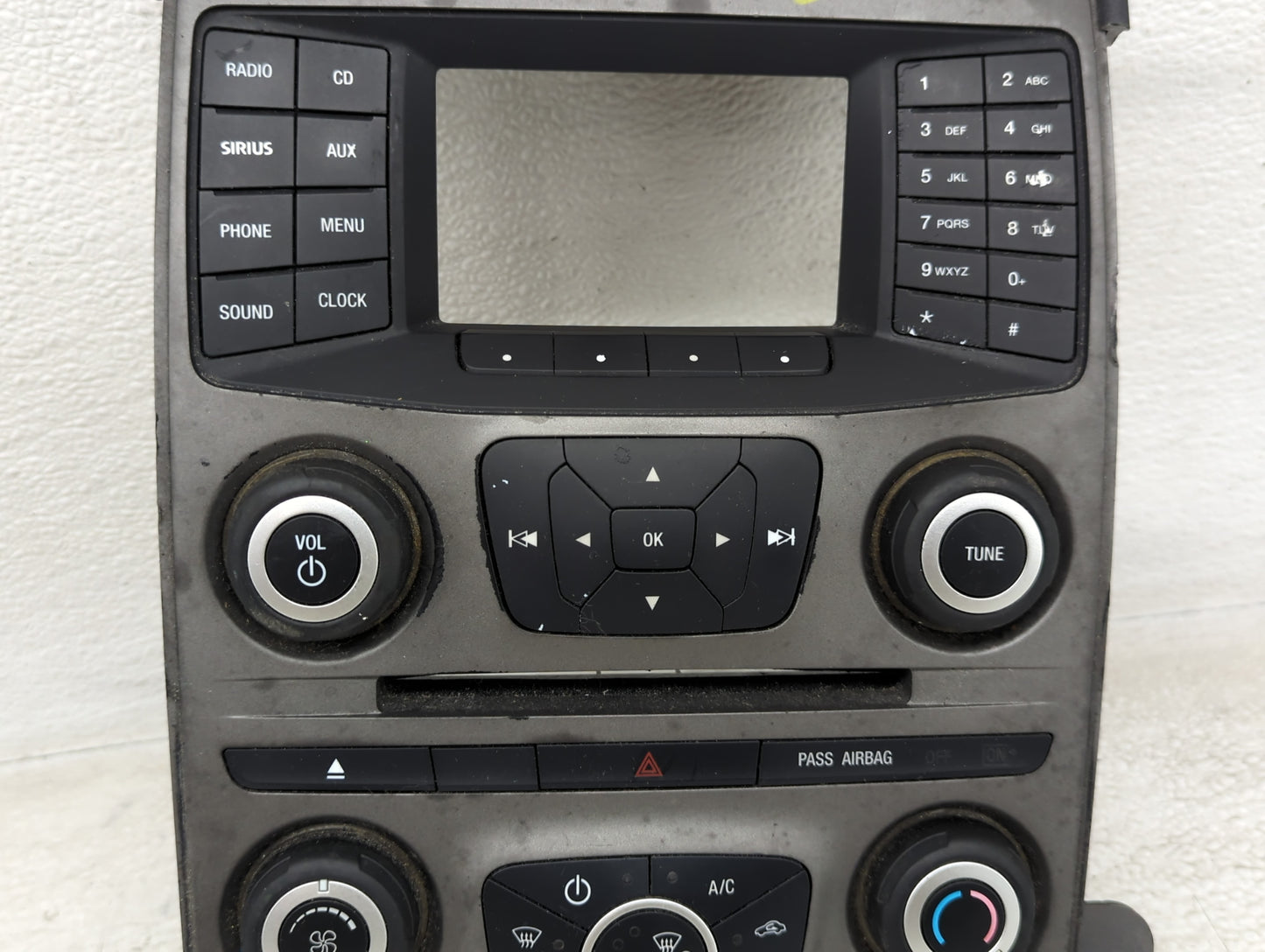 2010-2012 Ford Taurus Radio AM FM Cd Player Receiver Replacement P/N:EG1T-18A802-FB Fits Fits 2010 2011 2012 OEM Used Auto P