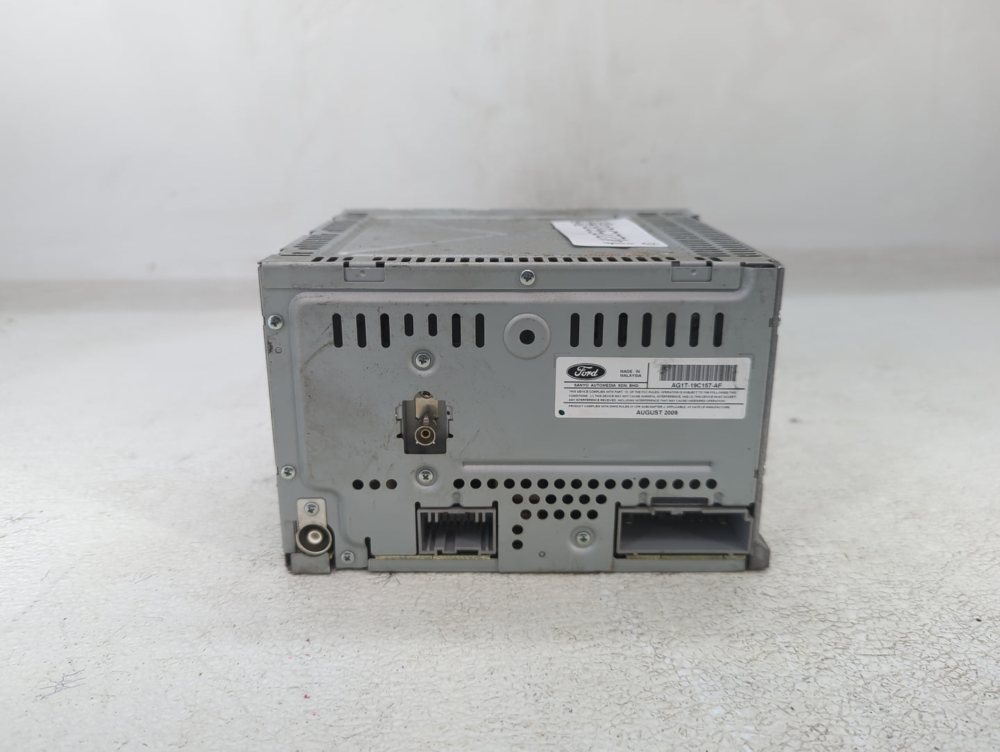 2010 Ford Taurus Radio AM FM Cd Player Receiver Replacement P/N:AG1T-19C157-AF Fits OEM Used Auto Parts - Oemusedautoparts1.