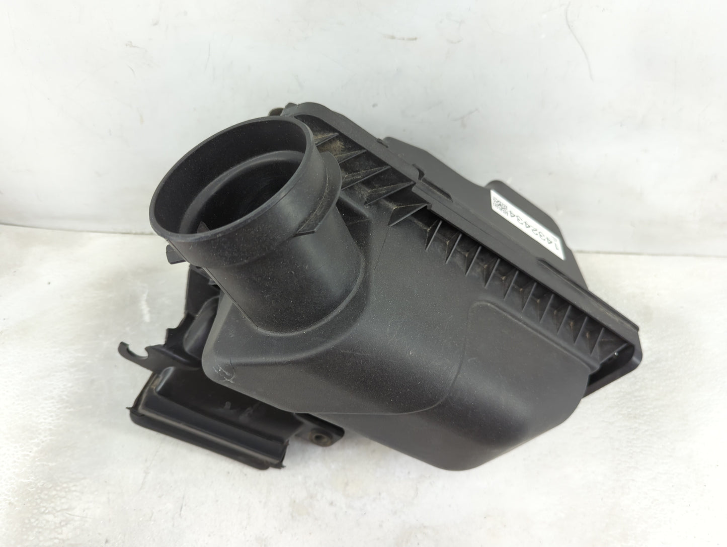 2010-2012 Ford Taurus Air Cleaner Intake-duct Hose Tube - Oemusedautoparts1.com