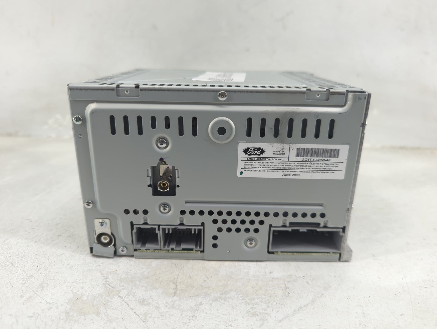2010 Ford Taurus Radio AM FM Cd Player Receiver Replacement P/N:AG1T-19C159-AF Fits OEM Used Auto Parts - Oemusedautoparts1.