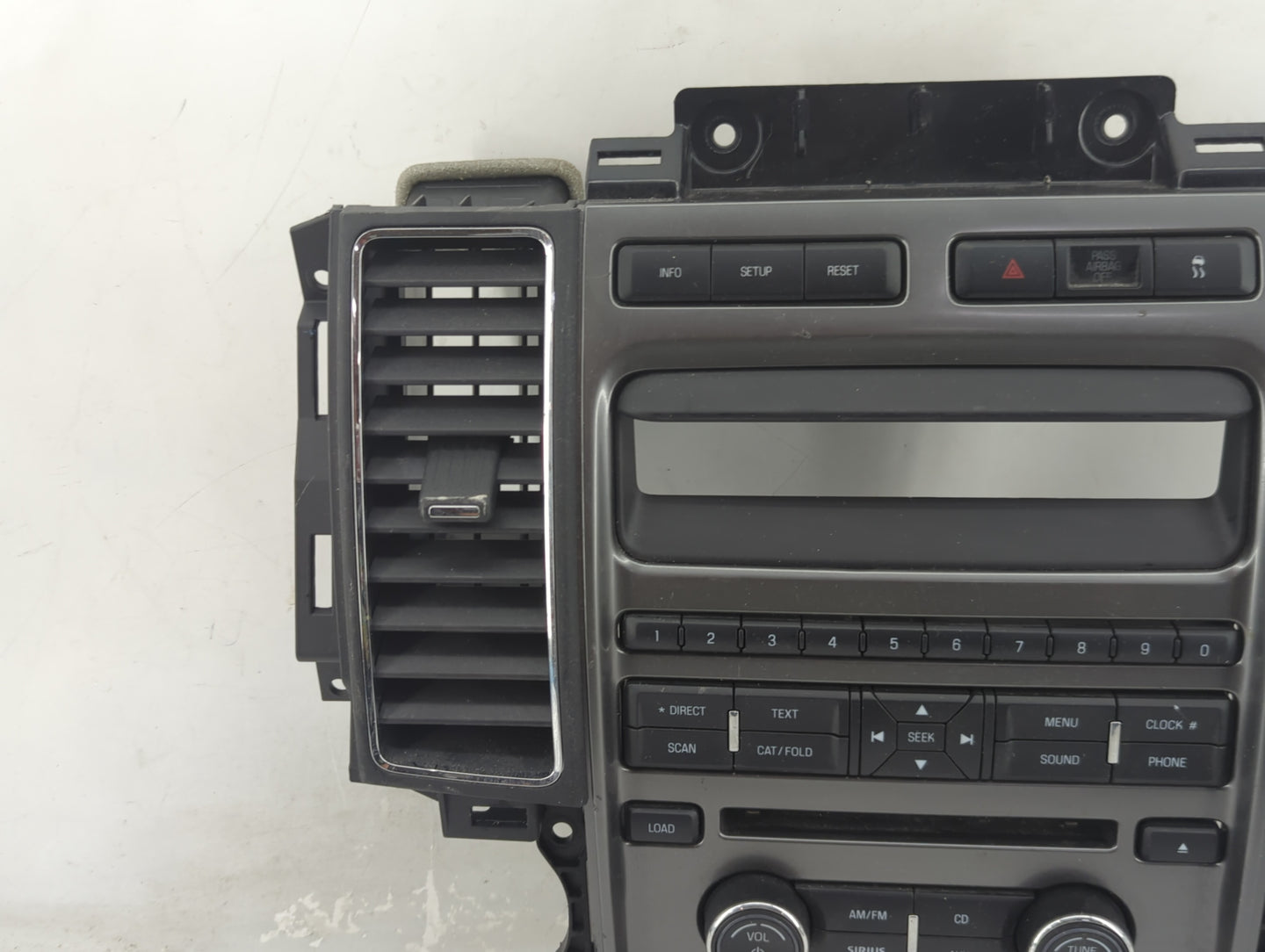 2010 Ford Taurus Climate Control Module Temperature AC/Heater Replacement P/N:AG1T-18A802-DB Fits OEM Used Auto Parts - Oemu