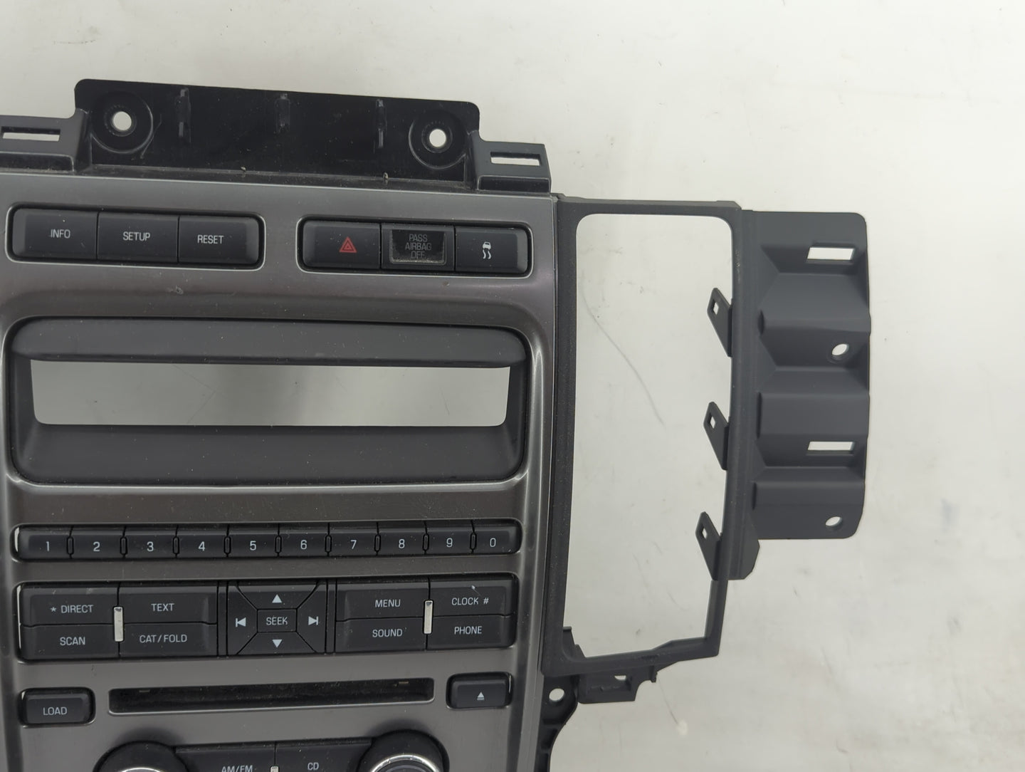 2010 Ford Taurus Climate Control Module Temperature AC/Heater Replacement P/N:AG1T-18A802-DB Fits OEM Used Auto Parts - Oemu