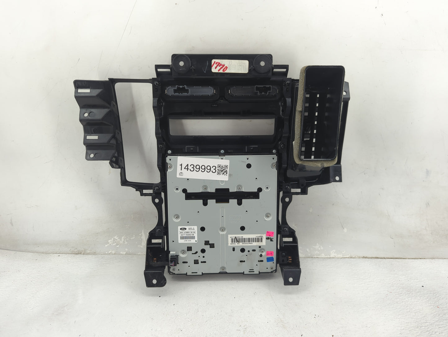 2010 Ford Taurus Climate Control Module Temperature AC/Heater Replacement P/N:AG1T-18A802-DB Fits OEM Used Auto Parts - Oemu