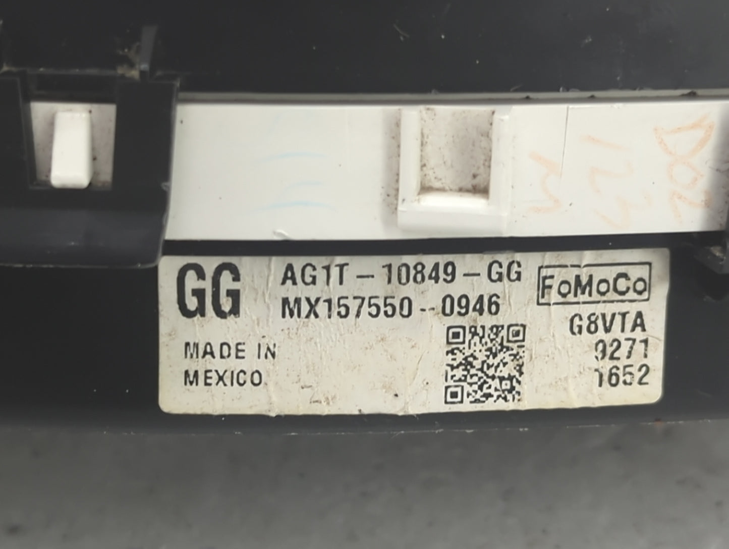 2010 Ford Taurus Instrument Cluster Speedometer Gauges P/N:AG1T-10849-AA AG1T-10849-GG, MX157550-0946 Fits OEM Used Auto Par