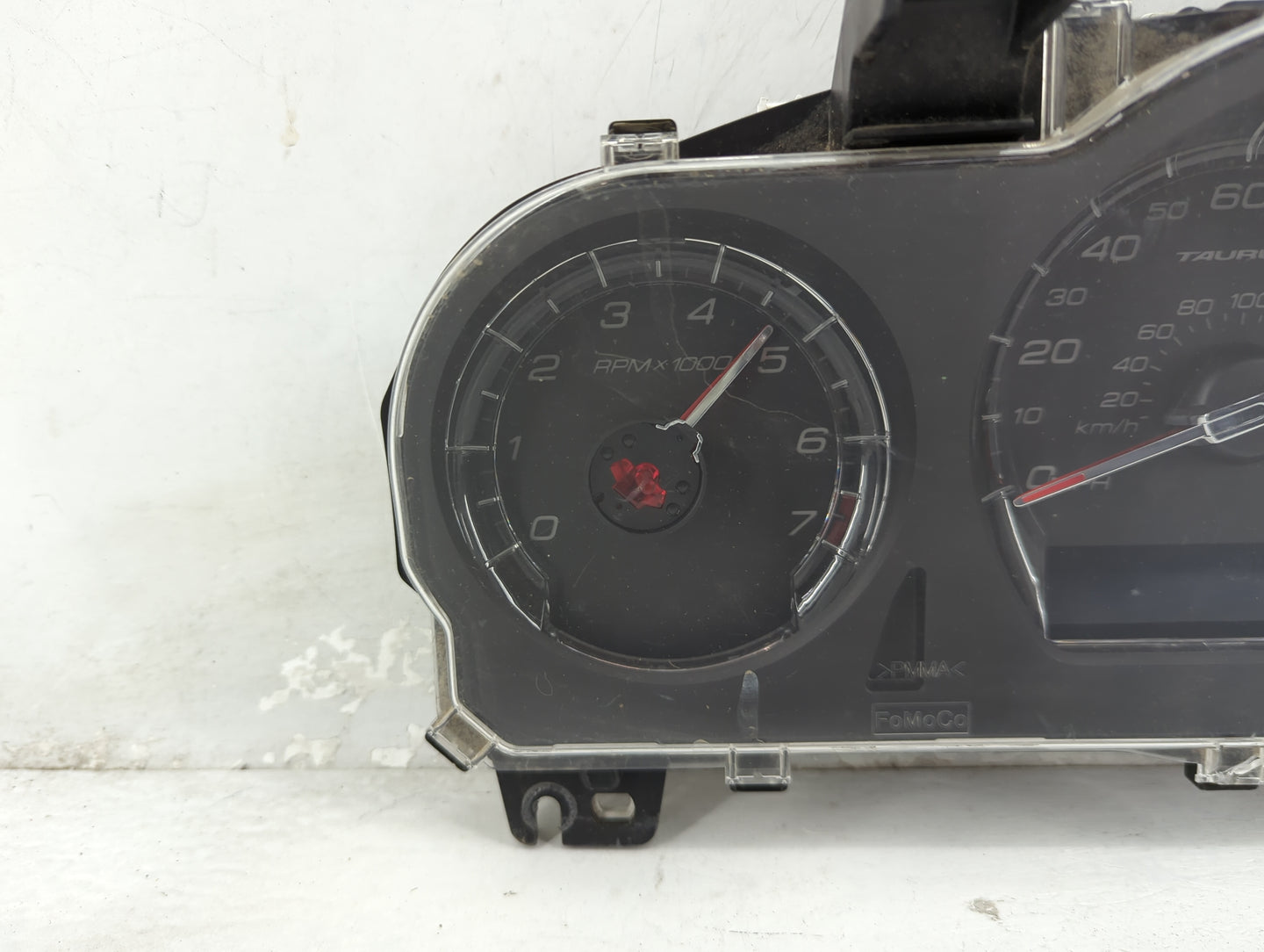 2010 Ford Taurus Instrument Cluster Speedometer Gauges P/N:AG1T-10849-NB MX157550-3732, AG1T-10B885-AA Fits OEM Used Auto Pa